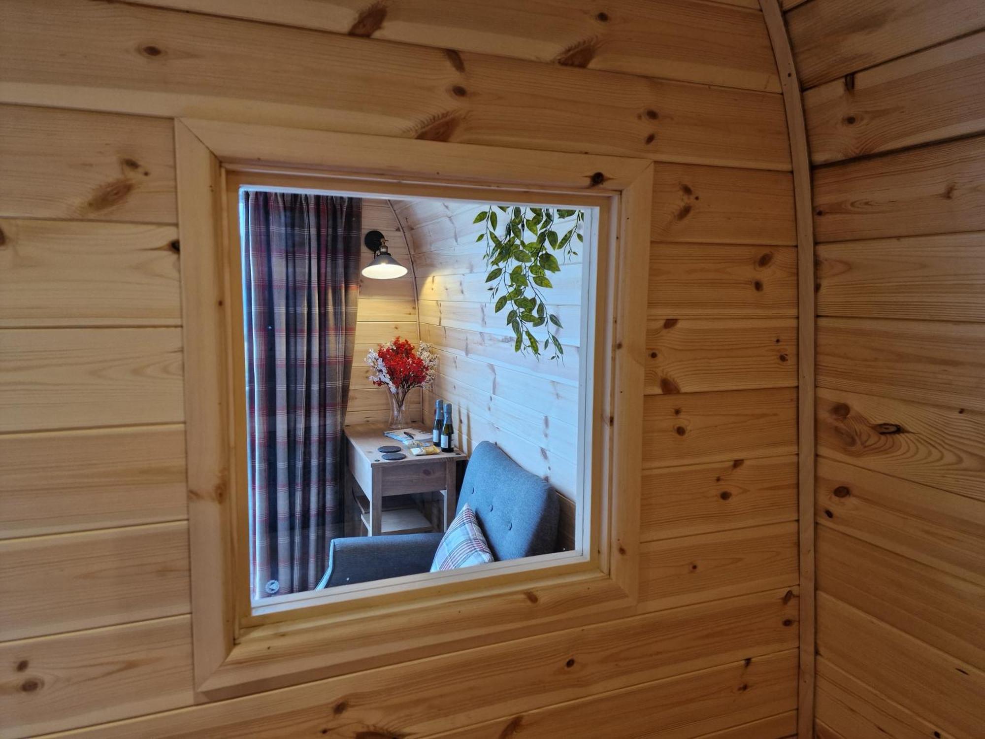 Rowan Gorgeous Glamping Hideaway Apartman Durnamuck Kültér fotó